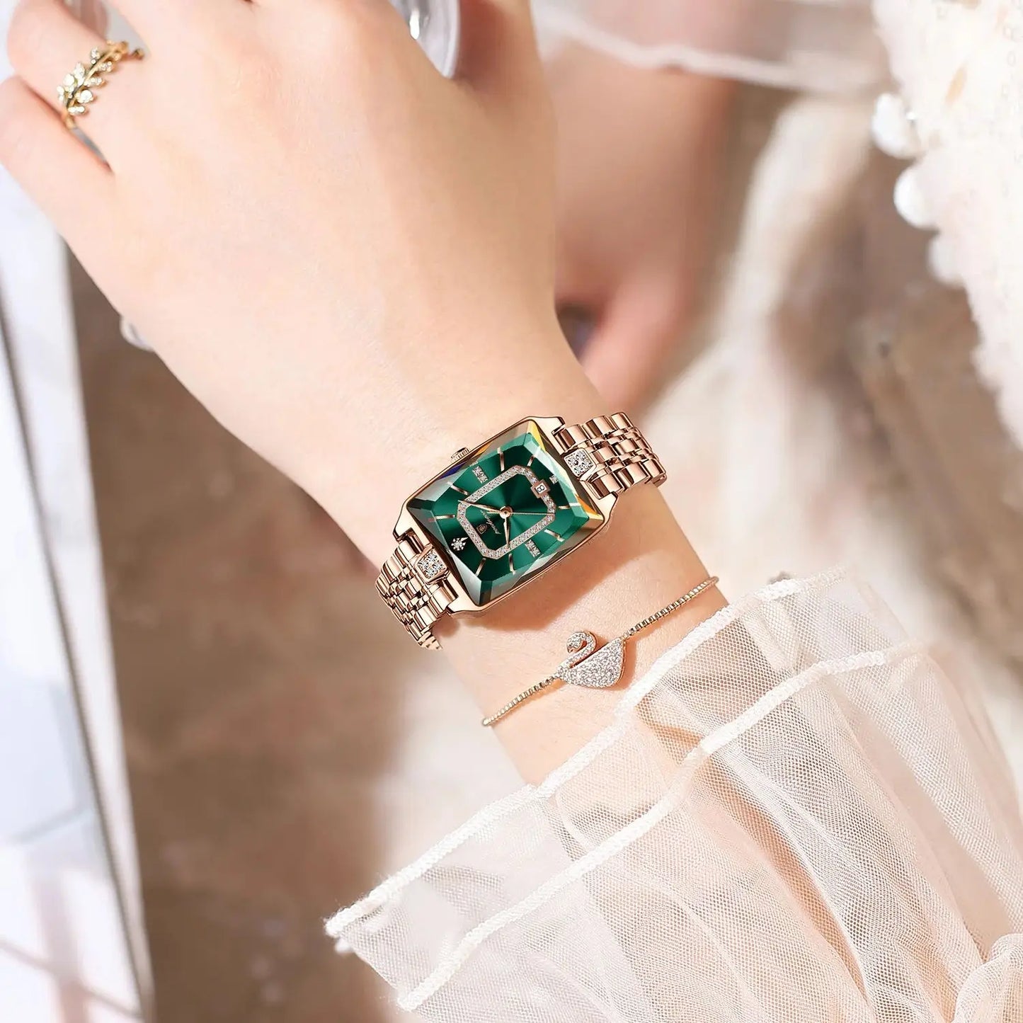 Reloj POEDAGAR de Lujo para Mujer en Acero Inoxidable